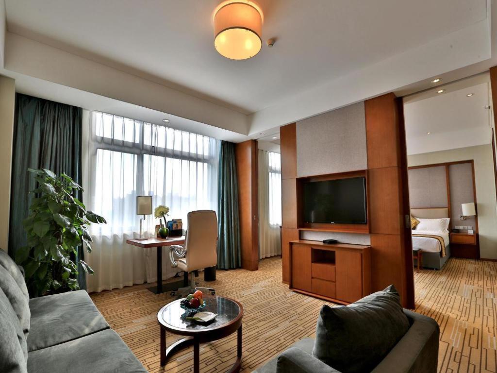 Shenyang Rayfont International Hotel Zewnętrze zdjęcie